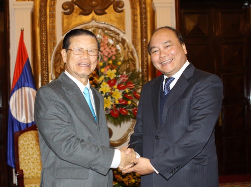 Terus memupuk hubungan kerjasama istimewa Vietnam-Laos - ảnh 1