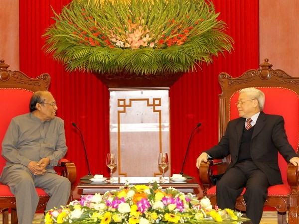 Sekjen KS PKV, Nguyen Phu Trong menerima Sekjen Partai Komunis Sri Lanka - ảnh 1