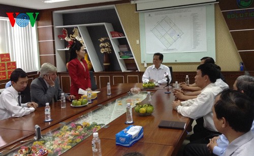 PM Vietnam, Nguyen Tan Dung mengunjungi Kompleks penanganan zat limpah Da Phuoc - ảnh 1