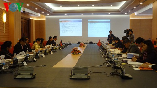 Komisi kesehatan sosial dari Majelis Tinggi Kamboja melakukan kunjungan kerja di Vietnam - ảnh 1