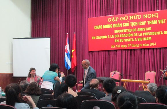 Pertemuan persahabatan menyambut delegasi Institusi Persahabatan Kuba dengan semua bangsa - ảnh 1