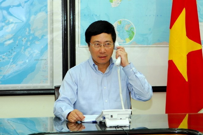 Deputi PM, Menlu Vietnam melakukank pembicaraan via telepon dengan Anggota Dewan Negara Republik Rakyat Tiongkok, Yang Jiechi - ảnh 1