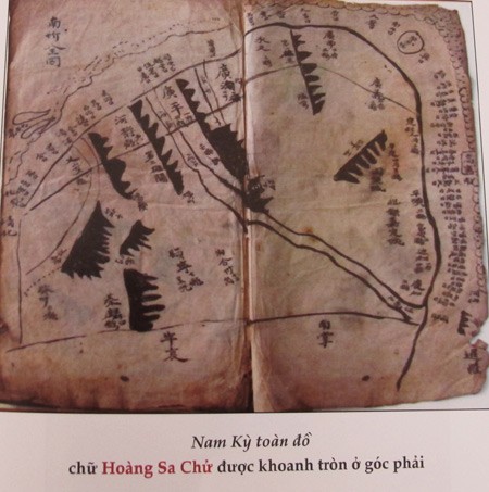Mengumumkan buku dokumen Aksara Han Nom tentang kedaulatan Vietnam - ảnh 1
