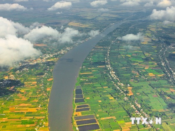 Vietnam-Kamboja sepakat menyusun ketentuan-ketentuan hukum tentang pengelolaan dan penggunaan bersama sumber daya air - ảnh 1