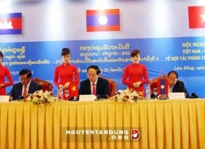 Vietnam-Laos-Kamboja memperkuat kerjasama mencegah dan memberantas kriminalitas - ảnh 1