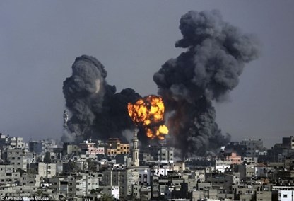 Israel dan Hamas menerima gencatan senjata dalam waktu 72 jam - ảnh 1