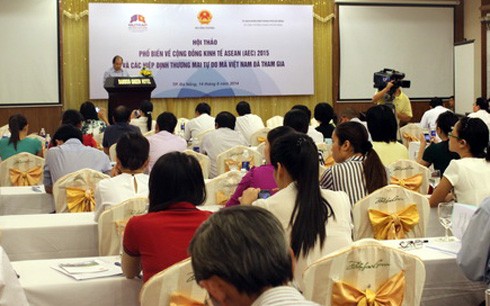 Kesempatan dan tantangan bagi Vietnam ketika berpartisipasi dalam Komunitas Ekonomi ASEAN - ảnh 1