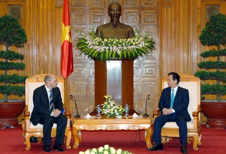 PM Vietnam, Nguyen Tan Dung menerima Kepala Biro Pencegahan dan Pemberantasan Korupsi Federasi Rusia - ảnh 1