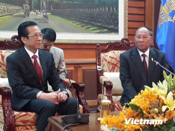 Ketua Parlemen Kamboja, Heng Samrin: Vietnam selalu merupakan sahabat tetangga yang baik bagi Kamboja - ảnh 1