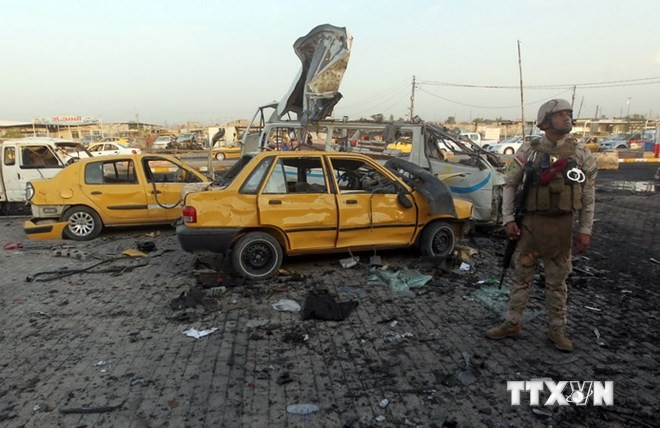 Terjadi serentetan serangan bom di Irak, sehingga menimbulkan 130 korban - ảnh 1