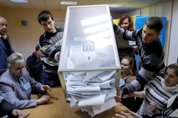 Hasil sementara pemilu Parlemen Ukraina angkatan ke-8 yang diselenggarakan lebih dini - ảnh 1