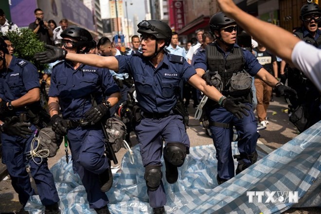Kepala Zona Administrasi Khusus Hong Kong (Tiongkok) mengimbau kepada para demonstran supaya menghentikan aktivitas perlawanan - ảnh 1