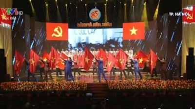 Berlangsung banyak aktivitas memperingati ultah ke-85 Berdirinya Partai Komunis Vietnam - ảnh 2