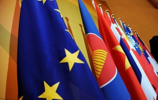 ASEAN-Uni Eropa memperkuat kerjasama di banyak segi - ảnh 1