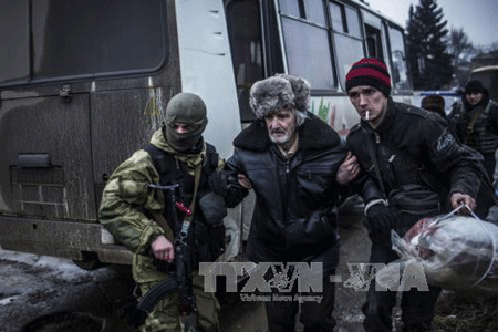OSCE mengimbau gencatan senjata  segera di Ukraina Timur untuk mengungsikan penduduk - ảnh 1