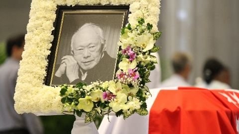 PM Vietnam, Nguyen Tan Dung menghadiri acara pemakaman mantan PM Singapura, Lee Kuan Yew - ảnh 1