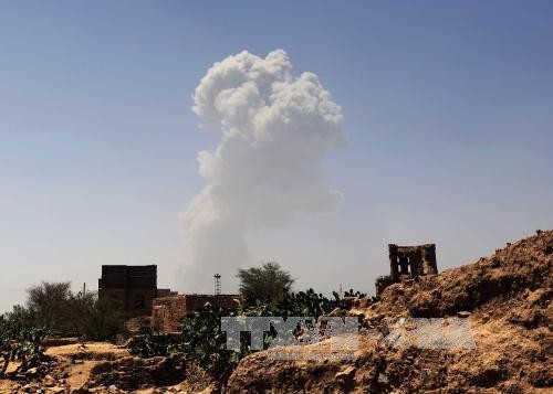 Pasukan aliansi Arab mengakhiri operasi serangan udara terhadap kaum milisi  Houthi - ảnh 1
