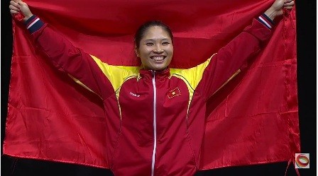 Vietnam menduduki secara mantap posisi ke-3 dalam perolehan medali pada SEA GAMES 28 - ảnh 1