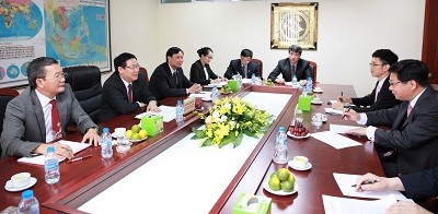 Memperkuat kerjasama, mendorong hubungan ekonomi perdagangan, investasi antara Vietnam-Republik Korea - ảnh 1
