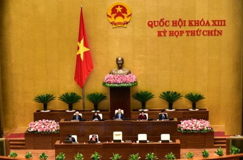 MN Vietnam membahas RUU mengenai acara administrasi (amandemen) - ảnh 1