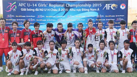 Vietnam menjuarai turnamen sepak bola perempuan U14 Asia 2015 – kawasan Asia Tenggara - ảnh 1