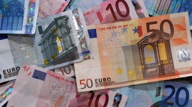 ECB mempertahankan tarap likuiditas untuk Yunani - ảnh 1