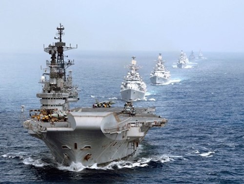 India, Jepang dan AS akan segera melakukan latihan perang bersama di Samudra Hindia - ảnh 1