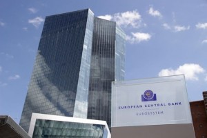ECB tetap mempertahankan pagu bantuan likuiditas untuk Yunani - ảnh 1