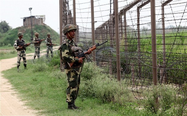 Terjadi lagi baku tembak antara tentara India dan Pakistan lintas perbatasan - ảnh 1