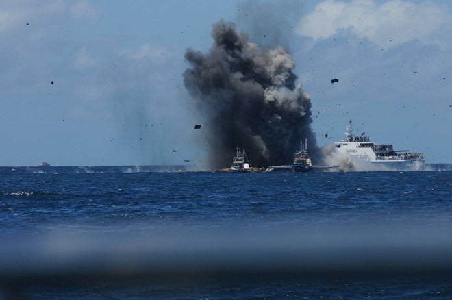 Reaksi Vietnam terhadap Indonesia menenggelamkan beberapa kapal ikan Vietnam - ảnh 1