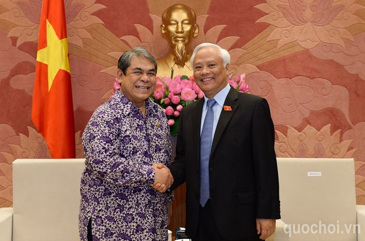 Wakil Ketua MN Vietnam, Uong Chu Luu menerima delegasi Badan Pengkajian MPR Republik Indonesia - ảnh 1