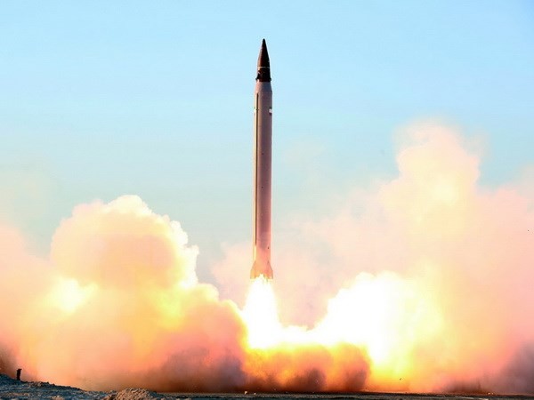AS mencurigai Iran melanggar Resolusi PBB karena melakukan uji coba rudal balistik - ảnh 1