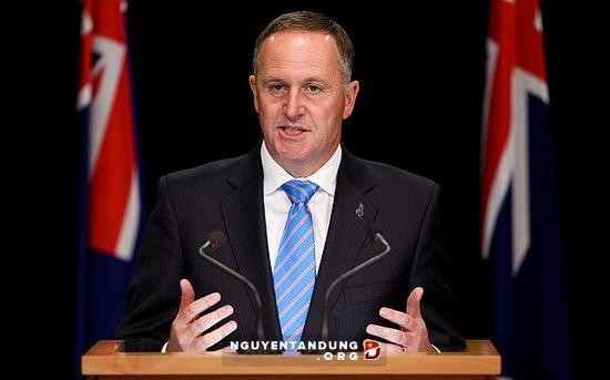PM Selandia Baru melakukan kunjungan resmi ke Vietnam - ảnh 1