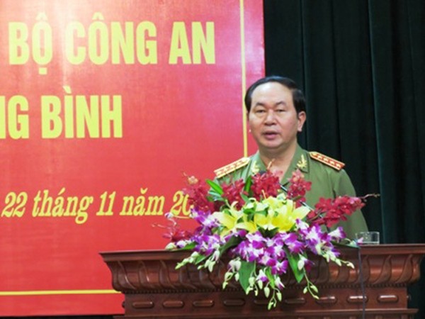 Jenderal Tran Dai Quang melakukan kunjungan kerja di provinsi Quang Binh - ảnh 1