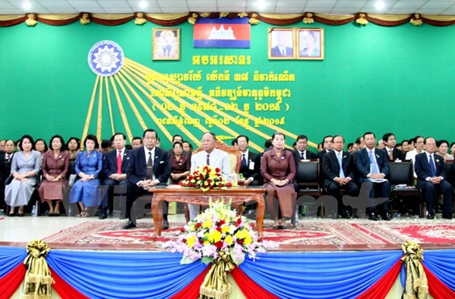 Kamboja memperingati ultah ke-37 berdirinya Front Persatuan Penyelamatan Tanah Air - ảnh 1