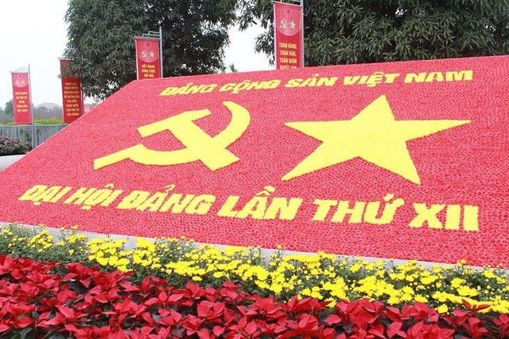 Semua lapisan rakyat Vietnam berkiblat kepada Kongres Nasional ke-12 PKV - ảnh 1