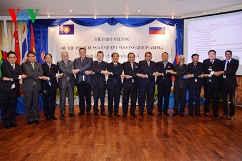 Negara-negara Asia Tenggara dan Rusia memperkuat kerjasama - ảnh 1