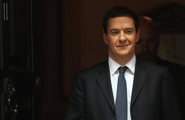 Menteri keuangan Inggris mempublikasikan informasi tentang pajak pribadi - ảnh 1