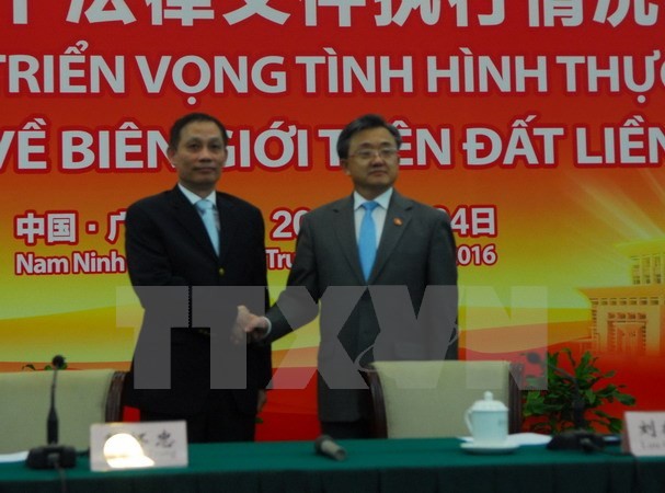 Meningkatkan hasil penggelaran dokumen-dokumen hukum tentang perbatasan daratan Vietnam-Tiongkok - ảnh 1