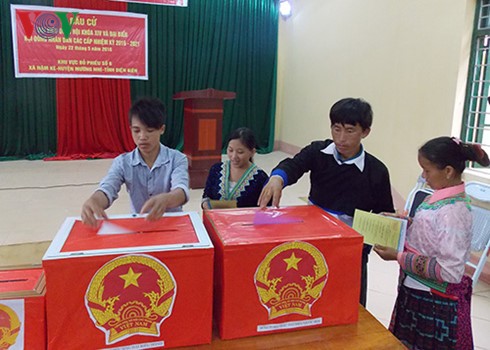 Daerah-daerah Vietnam mengumumkan hasil pemilihan anggota MN dan Dewan Rakyat berbagai tingkat - ảnh 1