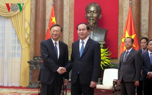 Presiden Vietnam, Tran Dai Quang menerima Anggota Dewan Negara Tiongkok, Yang Jiechi - ảnh 1