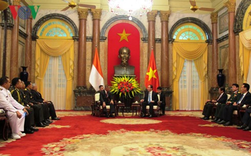 Presiden Tran Dai Quang menerima Menhan Indonesia, Ryamizard Ryacudu - ảnh 1