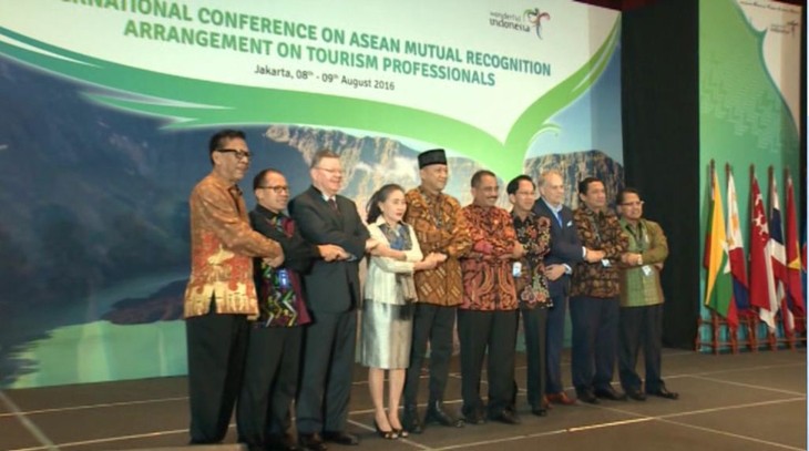 Negara-negara ASEAN berbagi tenaga kerja wisata yang berkualitas tinggi - ảnh 1