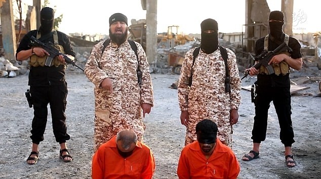 IS mengeksekusi 40 orang di Mosul, Irak - ảnh 1