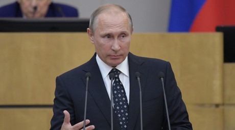 Presiden Rusia mengimbau untuk memperkuat kemampuan pertahanan - ảnh 1