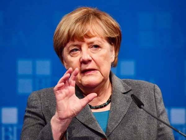 Angela Merkel akan memperebutkan jabatan Kanselir Jerman masa bakti ke-4 - ảnh 1