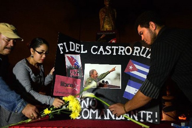 Negara-negara Amerika Latin mengenangkan Almarhum Pemimpin Fidel Castro - ảnh 1