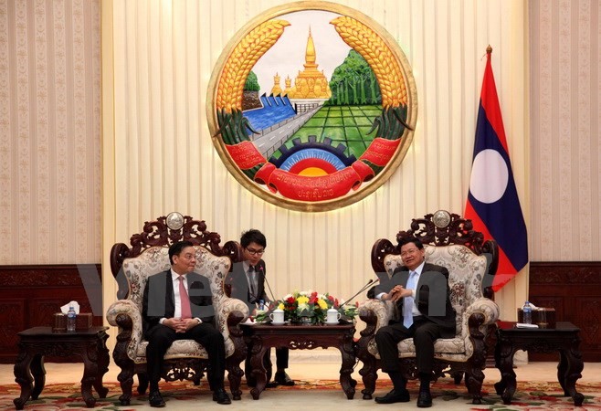Vietnam dan Laos mendorong kerjasama ilmu pengetahuan-teknologi - ảnh 1