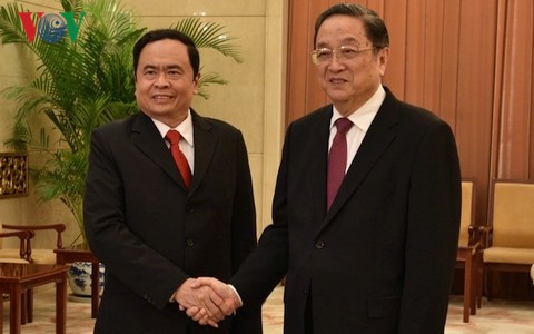 Memperkuat hubungan persahabatan dan kerjasama antara Front Tanah Air Vietnam dan Komite Nasional Konferensi Permusyawaratan Politik Rakyat Tiongkok - ảnh 1