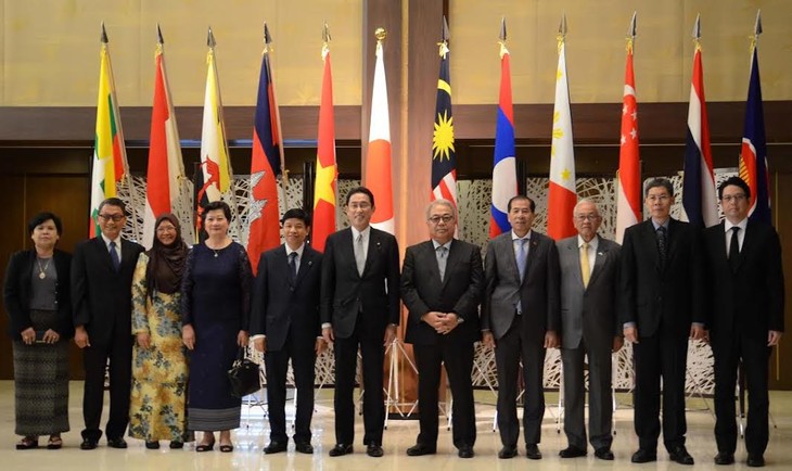  Jepang terus mendorong hubungan di banyak segi dengan ASEAN - ảnh 1